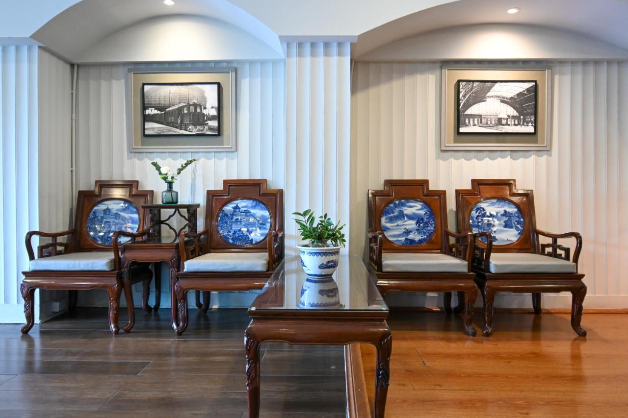 The Krungkasem Srikrung Hotel Bangkok Buitenkant foto